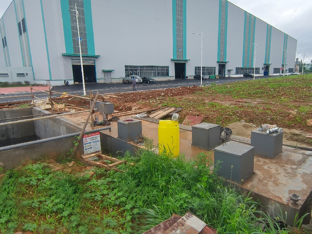 一體化污水處理設(shè)備_工業(yè)污水處理設(shè)備_污水處理設(shè)備廠家